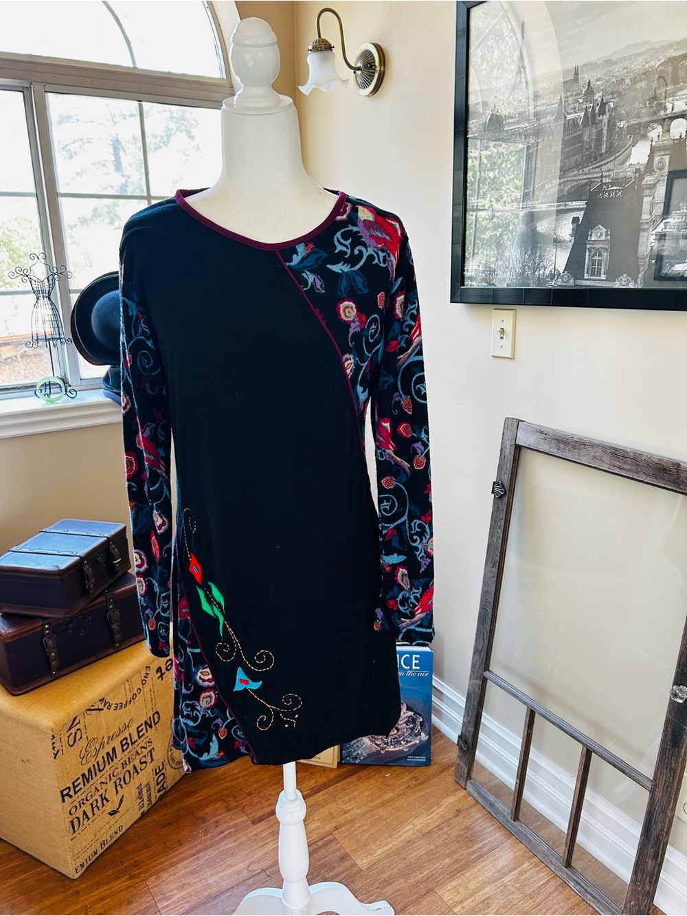 Black Long-Sleeve Floral-Panel Shift Dress
